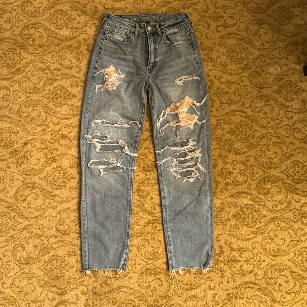 American eagle women’s size 2 jeans like new without tags